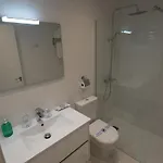 El